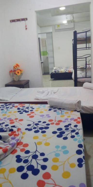 Hostal Sarita Villavieja Buitenkant foto